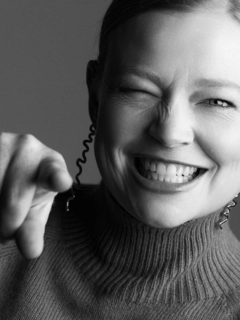 Sarah Snook Gold Standard