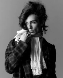 R.P.M (Raving Posh Moment)