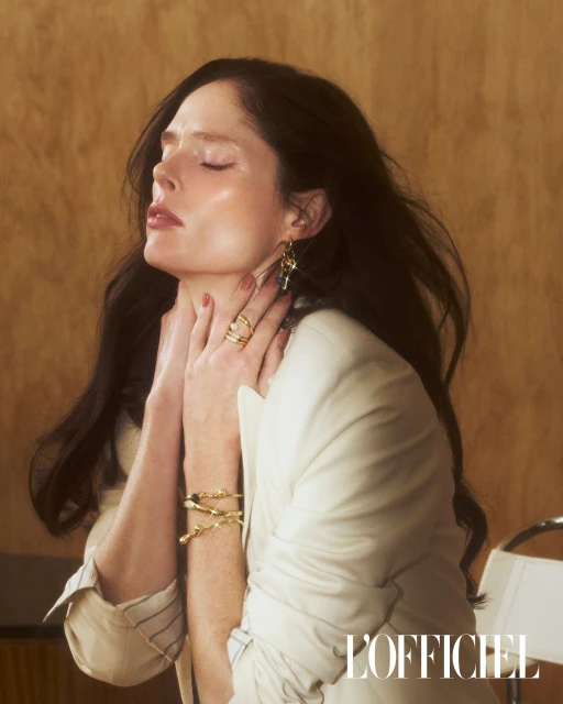 L'Officiel Ukraine Nov 2025 Digital Cover