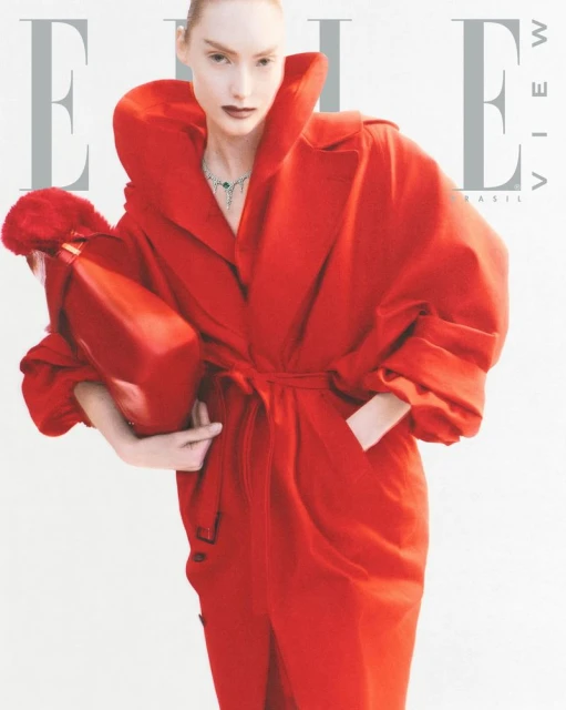 Elle Brasil November 2025 Cover