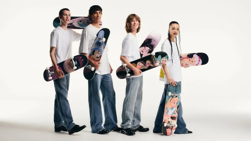 HARRY LAMBERT & FRIENDS x DISNEY