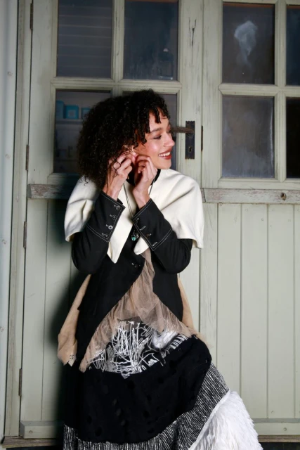 Visoka moda iz podeželja: Kjer alpake sledijo muzi