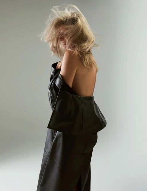 Numéro Netherlands - Paulina Porizkova