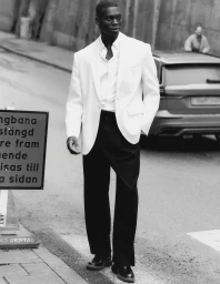 Tangerine Poise - Mob Journal