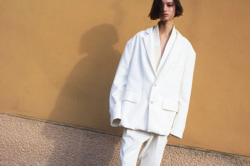 COLOURS OF DECEPTION