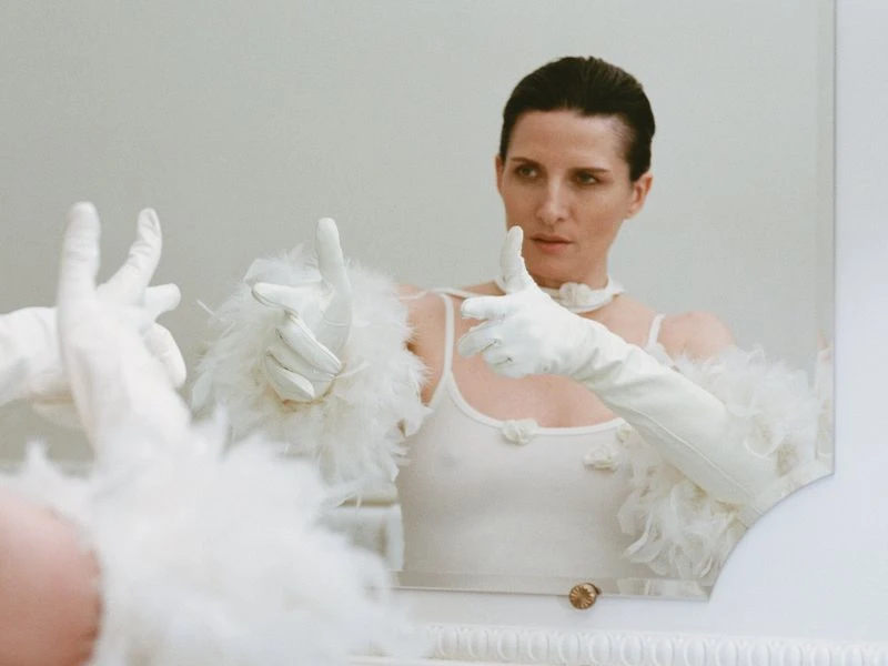 Between rooms 21 & 37