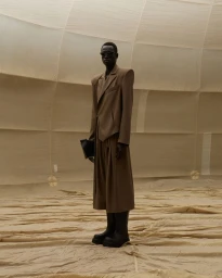 UNVAIN S/S 25 LOOKBOOK