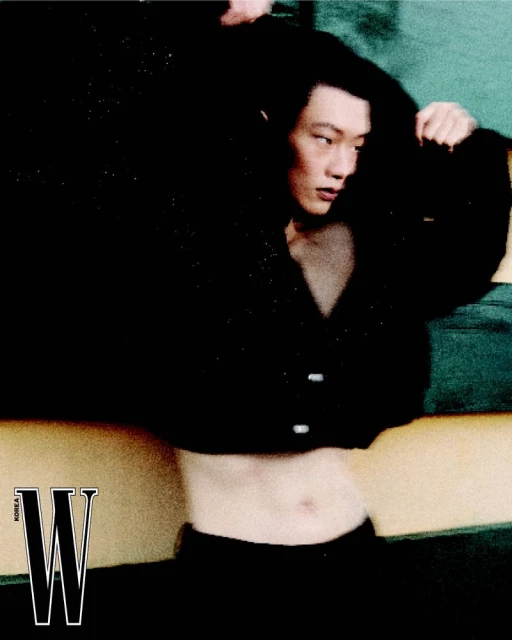 빛과 그림자의 경계에 선 가을