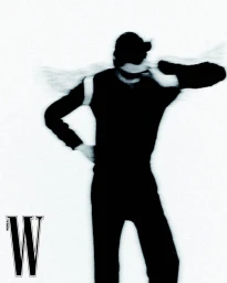 빛과 그림자의 경계에 선 가을