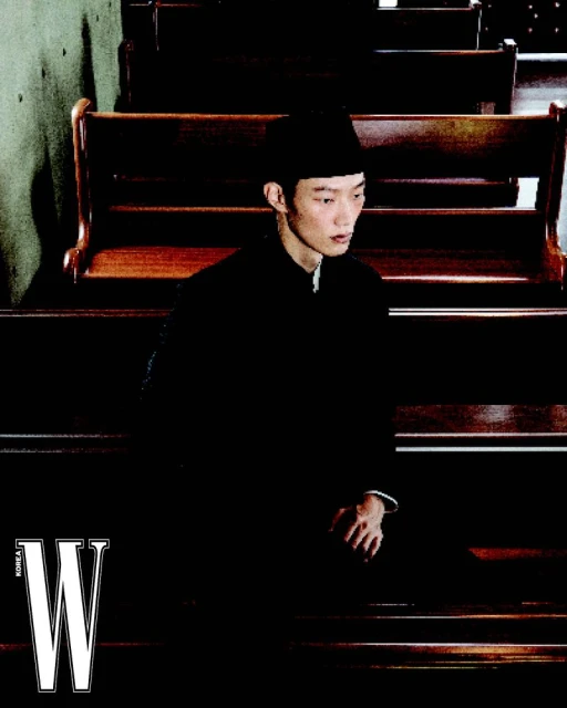 빛과 그림자의 경계에 선 가을