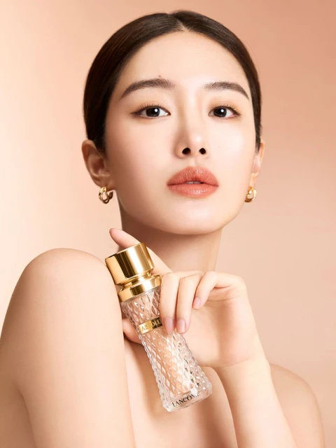 Lancôme Absolue The Fluid Foundation Celebrity Campaign
