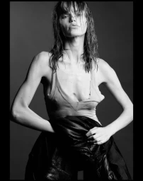 Studio Portraits with Daphne Maas