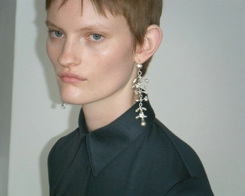 BACKSTAGE WINTER 2025