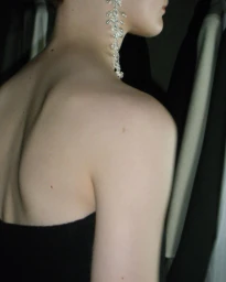 BACKSTAGE WINTER 2025