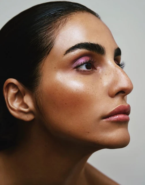 PRISMATICS – Bold Beauty & Metallic Tones