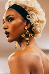 WOMEN'S SS25 DOLCE & GABBANA SHOW