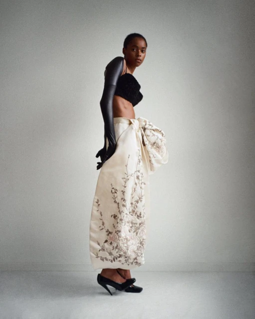 Lumineuse et volumineuse