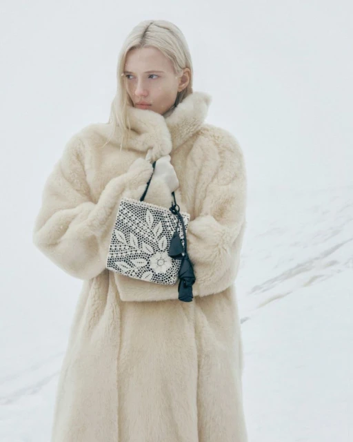 Winter Blush Campaign