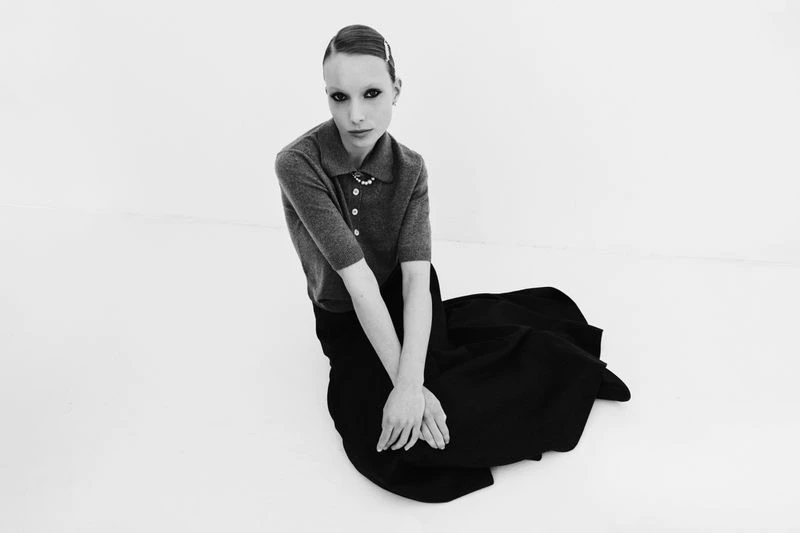 Demy - by Casper van der Linden