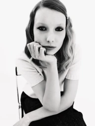 Demy - by Casper van der Linden