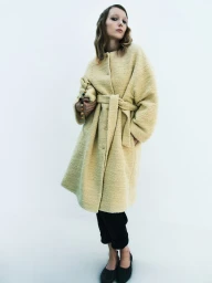 Demy - by Casper van der Linden