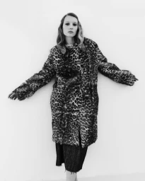 Demy - by Casper van der Linden