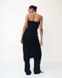 SOCIAL READY-TO-WEAR