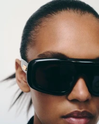 SOCIAL READY-TO-WEAR