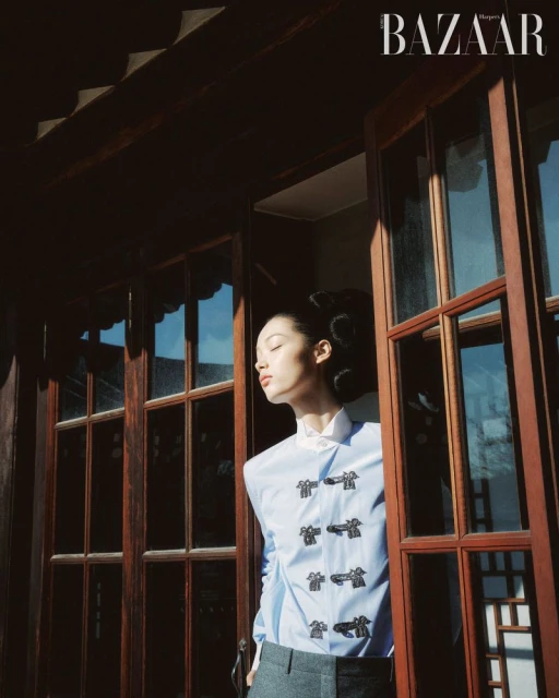 Seoul, Distorted with DIOR