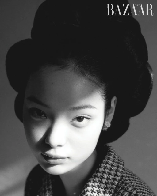 Seoul, Distorted with DIOR