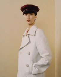 Prada Fall/Winter 2024: a romance between the past and future