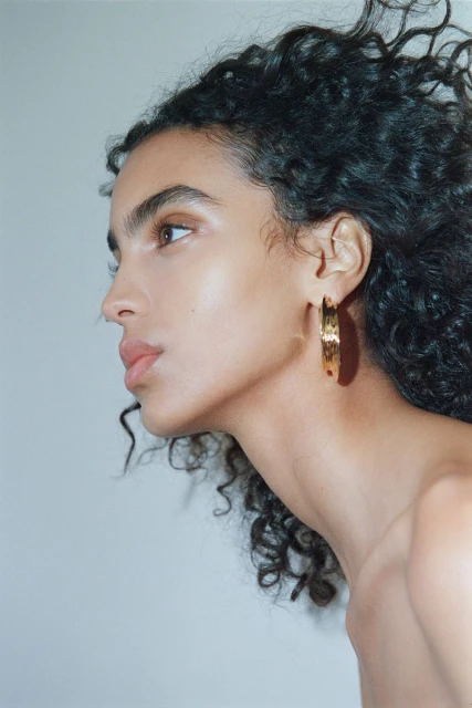 RS26 The Modest Edit