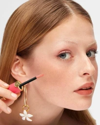 New Good Girl Liquid Blush