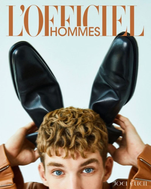 COVER FOR L'OFFICIEL
