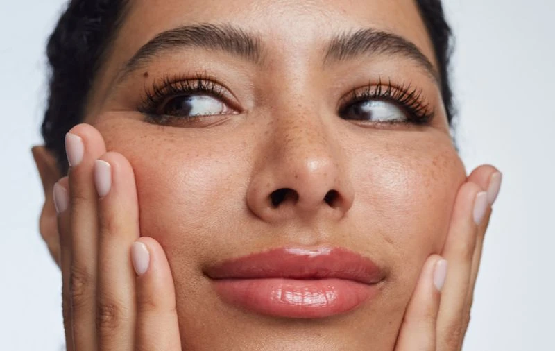 UKLIPS Full Lip Service