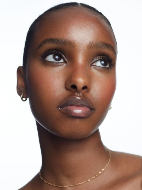 UKLIPS Full Lip Service