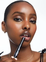 UKLIPS Full Lip Service