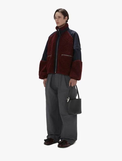 PF24 E-COMMERCE • Photographer Bernie Deckert