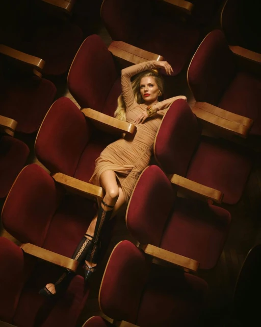 Olga Nesterenko: Life is a Theater