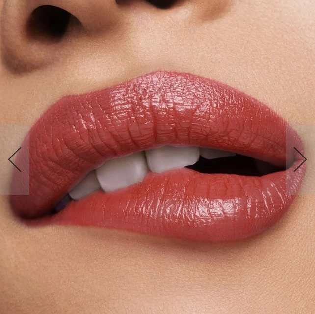 Futurist Soft Touch Brightening Skincealer Concealer