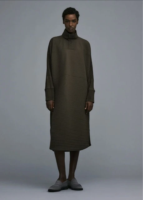HOMME PLISSÉ ISSEY MIYAKE S/S 24 LOOKBOOK