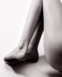 MACRENE Actives - The Skyros Collection