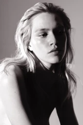 MACRENE Actives - The Skyros Collection