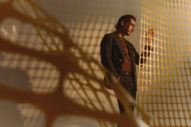 Lewis Pullman in conversation with Monica Barbaro