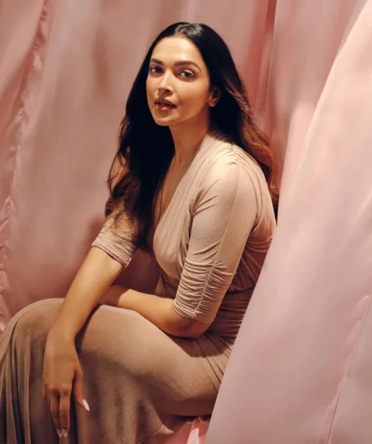 The Motherhood Issue