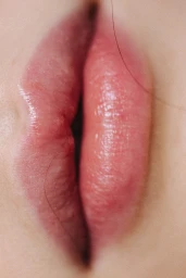 Beauty close up retouching