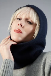 Christmas beauty campaign for Bang Bang Cosmetic