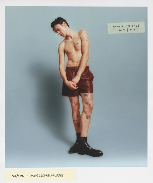 Nomads of self-expression