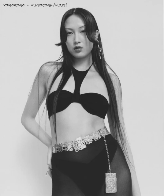 Nomads of self-expression