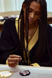 Sisters Ziarah and Tisja Janssen's discovery trip with Chanel